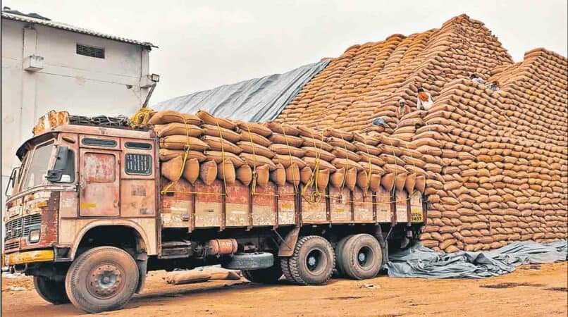 Paddy procurement drops to five-year low; Telangana farmers face around ...